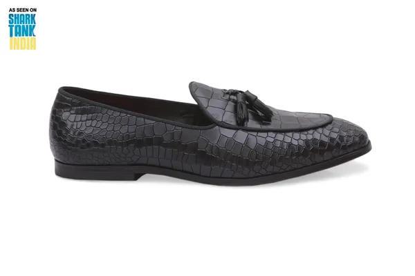 Woburn_Black