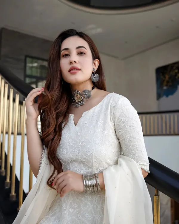 Snow_White_Ethnic_Chikankari_Cotton_Anarkali_For_Women