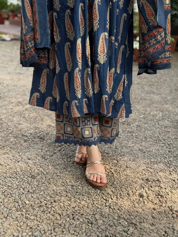 Biba_Jaipur_Women_Floral_Printed_Empire_Anarkali_Pure_Cotton_Kurta_Set