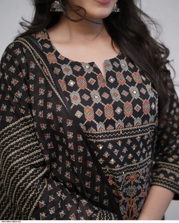 Black_Cotton_Mill_Printed_Anarkali_For_Women