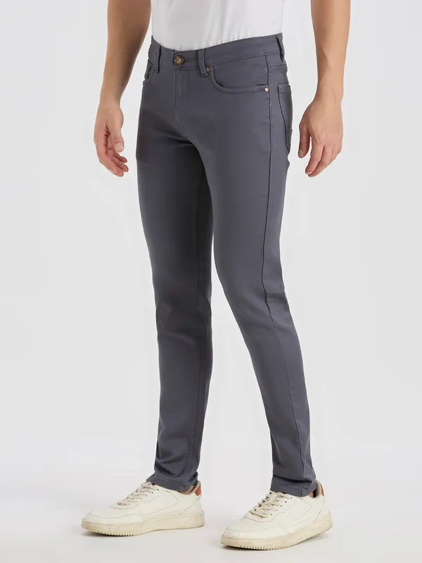Dark_Grey_Casual_Cotton_Trousers_For_Men