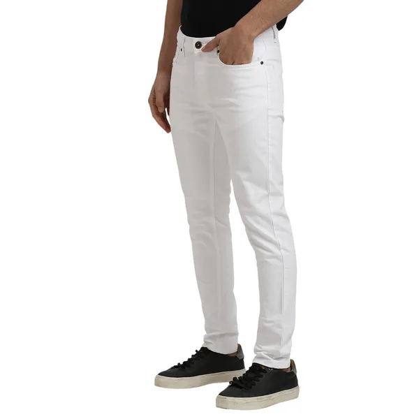 White_Casual_Denim_Jeans_For_Men