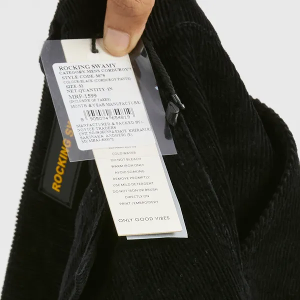 Black_Casual_Corduroy_Cargo_Pants_For_Men