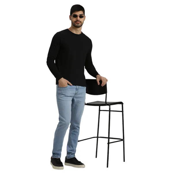 Light_Blue_Casual_Denim_Jeans_For_Men