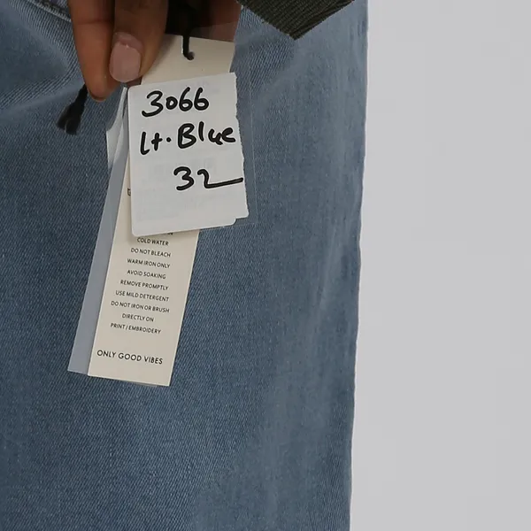 Light_Blue_Casual_Denim_Jeans_For_Men