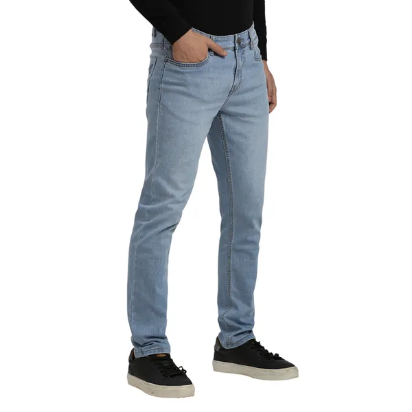 Light_Blue_Casual_Denim_Jeans_For_Men