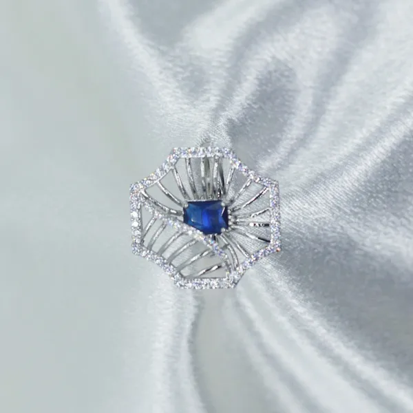 Silver_&_Blue_Regal_Radiance_American_Diamond_Ring