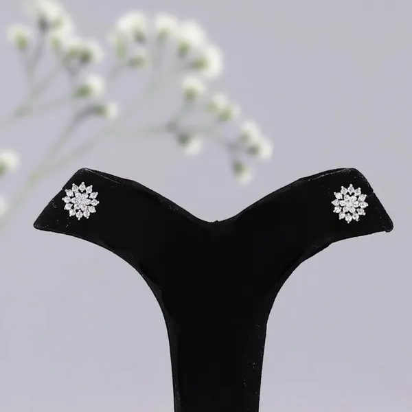 Silver_AAA_Grade_Amercian_Diamond_Stud_Earrings_Rhodium_Plating_For_Women