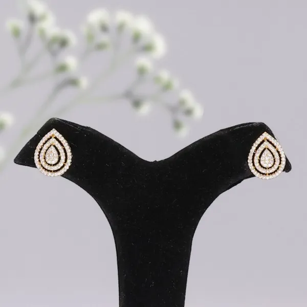 Gold_AAA_Grade_Amercian_Diamond_Stud_Earrings_Rhodium_Plating_For_Women