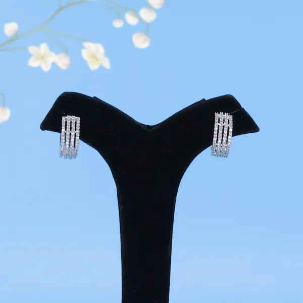 Silver_AAA_Grade_Amercian_Diamond_Stud_Earrings_Rhodium_Plating_For_Women
