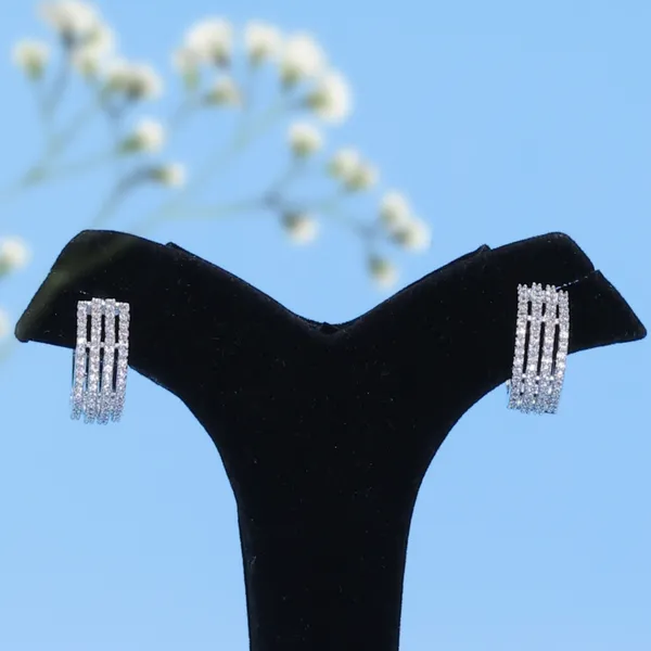 Silver_AAA_Grade_Amercian_Diamond_Stud_Earrings_Rhodium_Plating_For_Women