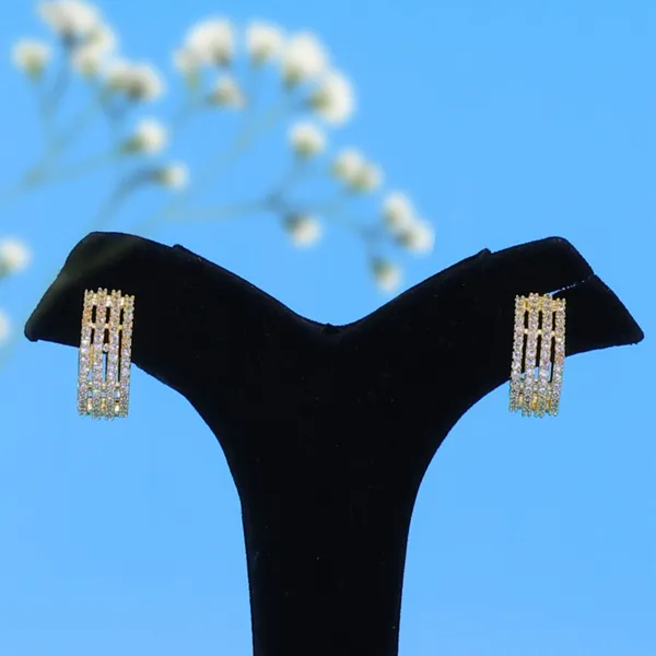 Gold_AAA_Grade_Amercian_Diamond_Stud_Earrings_Rhodium_Plating_For_Women
