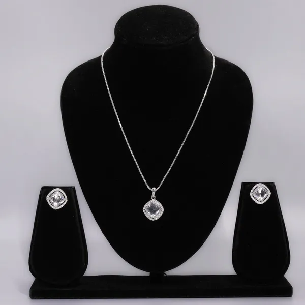White_Mist_American_Diamond_Pendant_And_Earring_Set_For_Women