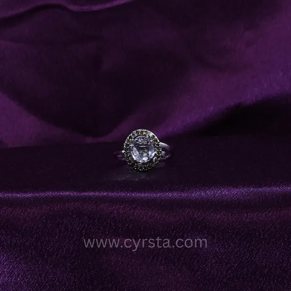 Petal_Design_American_Diamond_Ring