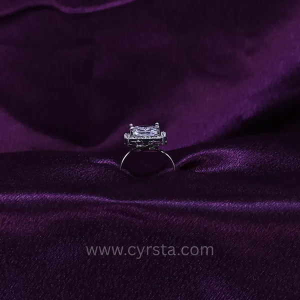 Regal_AAA_Grade_American_Diamond_Rhodium_Plating_Ring