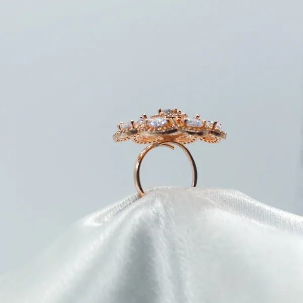 Rose_Gold_&_White_Rose_Luxe_American_Diamond_Ring