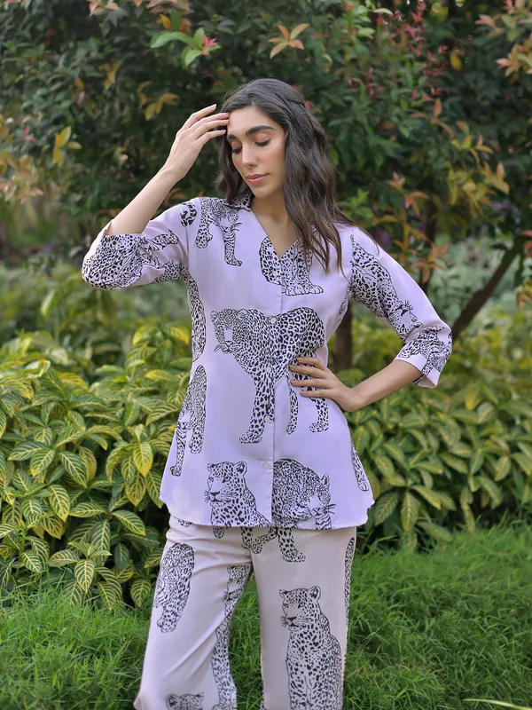 White_Cotton_Fabric_Digital_Print_Co-Ord_Set_For_Women