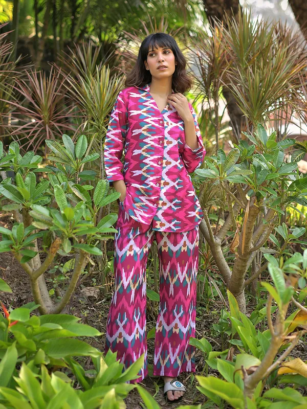 Fuchsia_Pink_Cotton_Blend_Digital_Print_Co-Ord_Set_For_Women