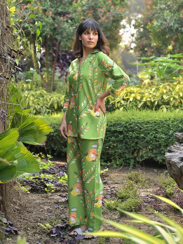 Olive_Green_Cotton_Blend_Digital_Print_Co-Ord_Set_For_Women