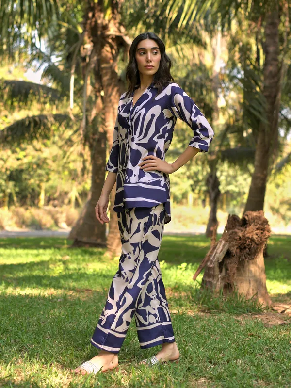 Blue_Cotton_Blend_Digital_Print_Co-Ord_Set_For_Women