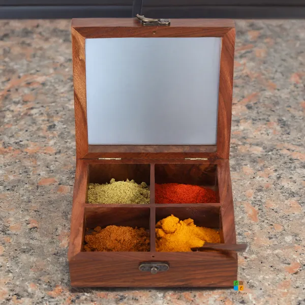 Sheesham_Wood_Spice_Box_With_4_Partition_&_Spoon