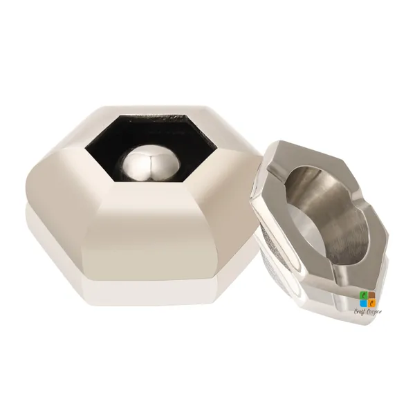 Silver_Steel_Ashtray_With_Lid_|_For_Car,_Home,_Office_And_Bar