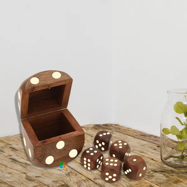Handcrafted_Wooden_5_Dice_Box_Holder_Shaker_Dice_Roller_Thrower
