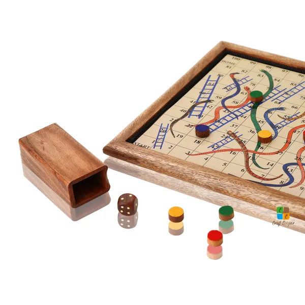 Handmade_Wooden_Snake_and_Ladders_Magnetic_Travel_Board_Game