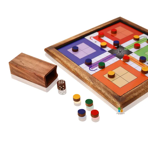 Handmade_Wooden_Snake_and_Ladders_Magnetic_Travel_Board_Game