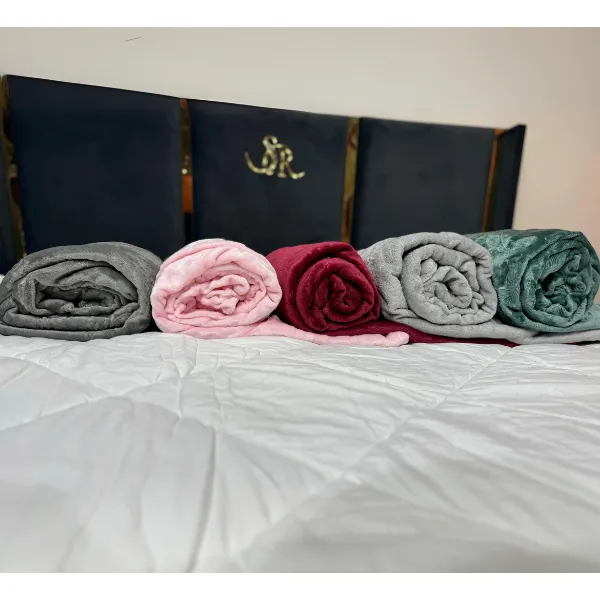 Premium_AC_Blanket_for_Double_Bed__Soft_Touch,_All-Season_Comforter__Modern_Blush_Pink_Design