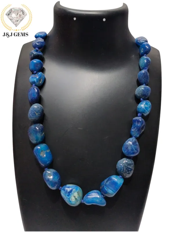 Natural_Blue_Agate_Crystal_Necklace_|_Calming_Gemstone_Jewellery_For_Women
