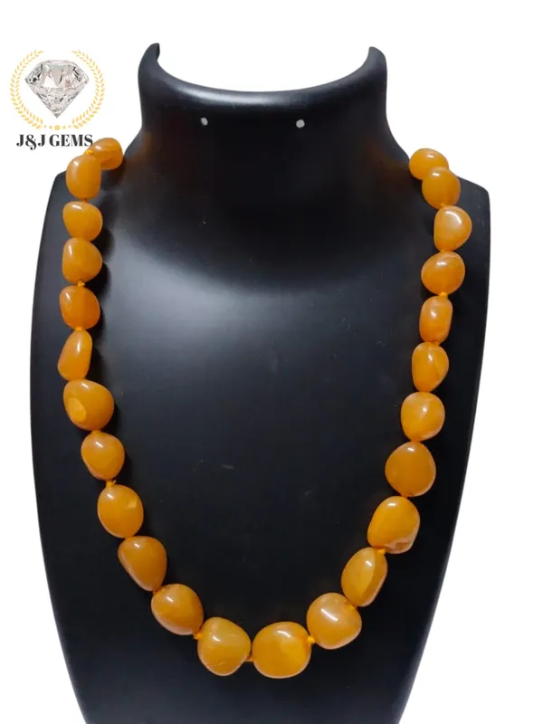 Natural_Yellow_Agate_Crystal_Necklace_|_Bright_&_Bold_Gemstone_Jewellery_For_Women
