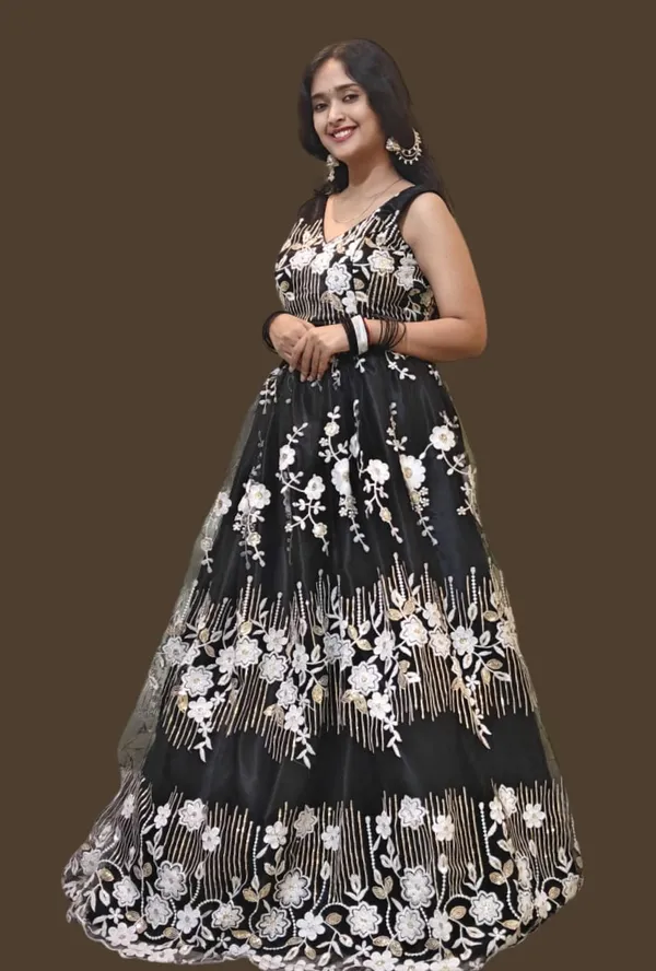 Midnight_Bloom_Embroidered_Blouse_&_Skirt_Set