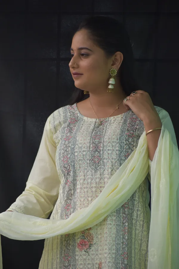 Cream_Cotton_Straight_Kurti_Set_For_Women
