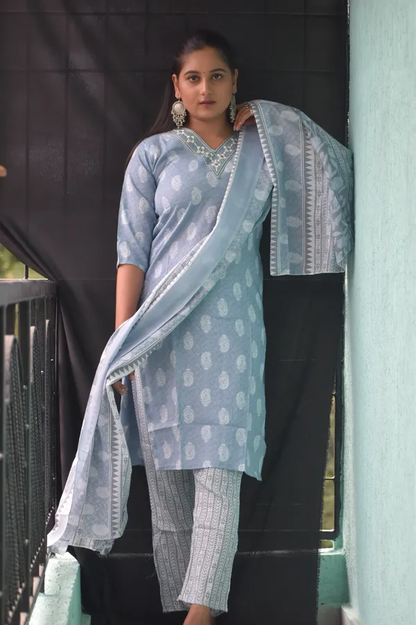 Sky_Blue_Cotton_Straight_Kurti_Set_For_Women