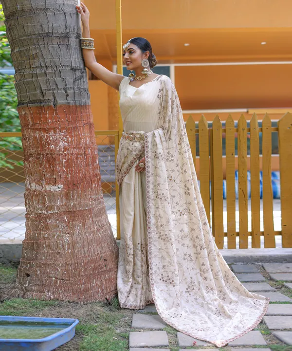 Cream_Pure_Soft_Silk_Saree_With_Beautiful_Thread_Handwork_With_Elegant_Floral_Design_With_Cutwork_Border_And_Elegant_Design_All_Over_Saree