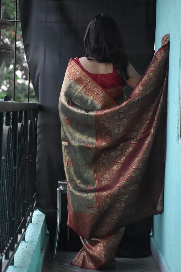 Multicolor_Embroidery_Silk_Saree_For_Women