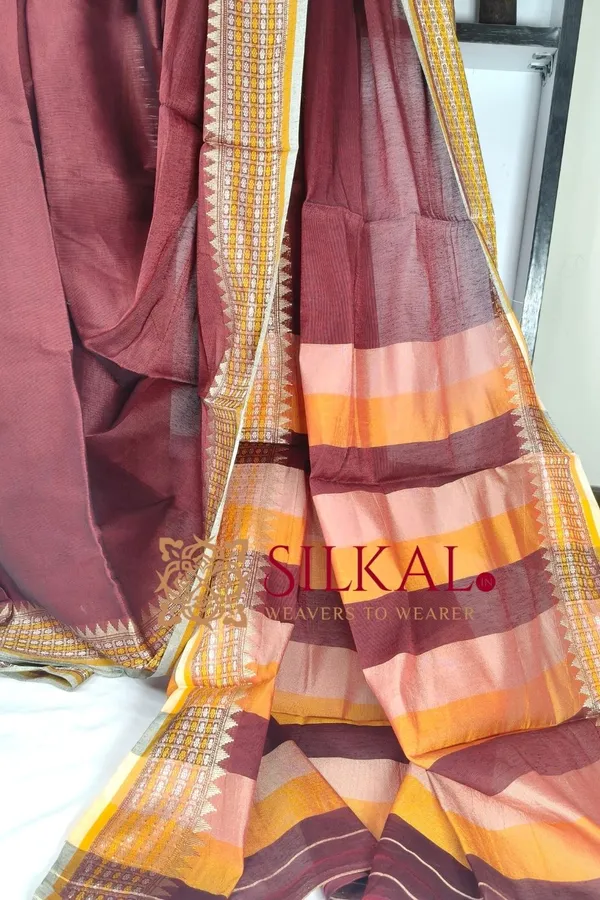 Banahatti_Cotton_Saree_With_Traditional_Border_Saree_Code-_SKL03586