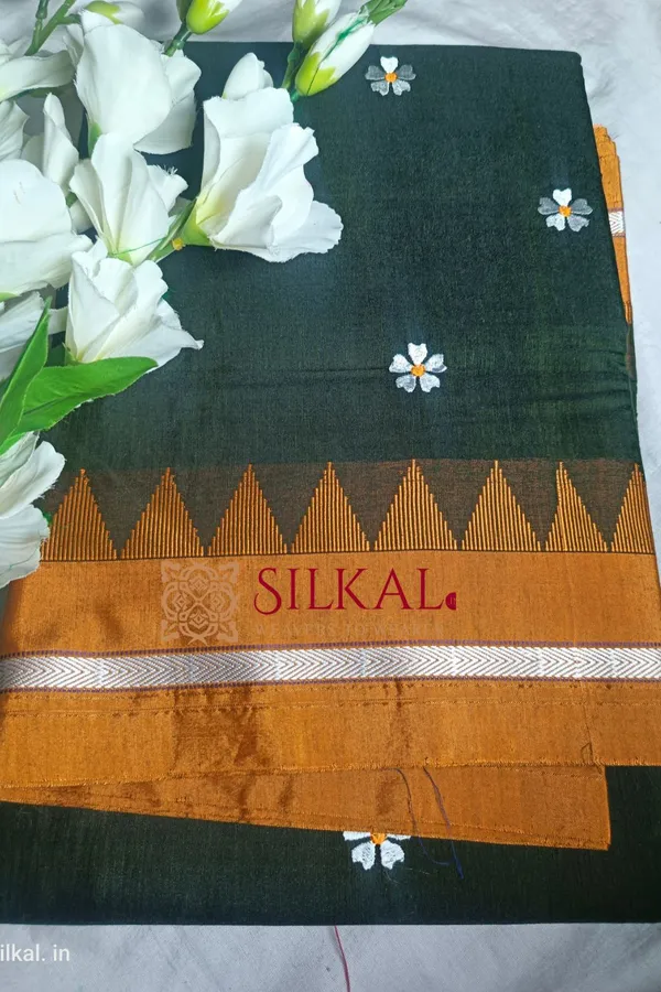 Ilkal_Flower_Butta_Saree,_Saree_Code-_SKL1746