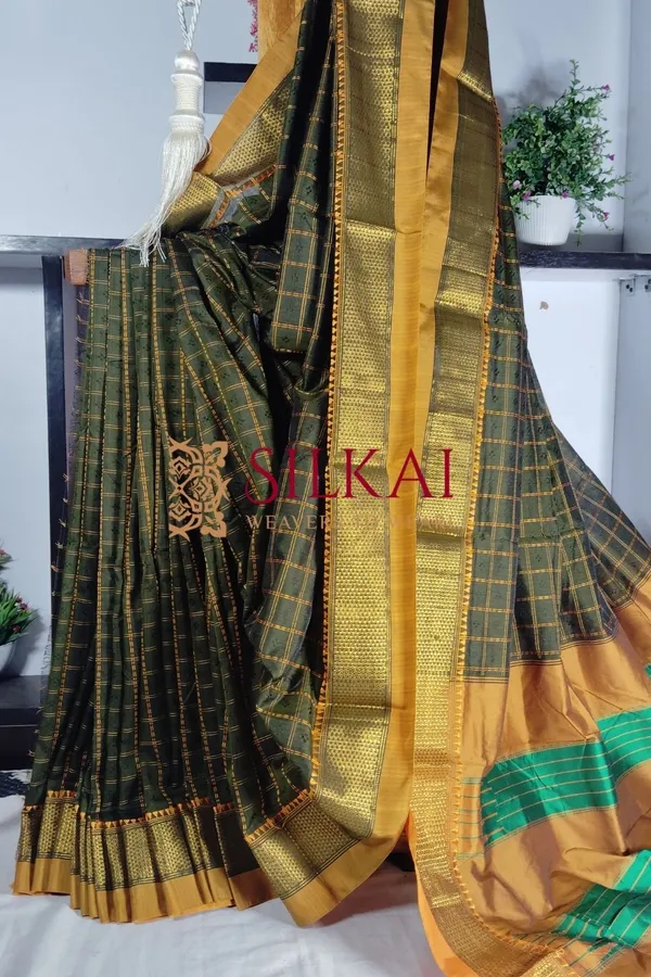 Ilkal_Cotton_Chikki_Star_Saree_Code-_SKL1890