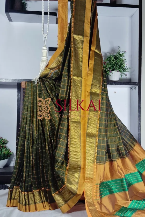 Ilkal_Cotton_Chikki_Star_Saree_Code-_SKL1890