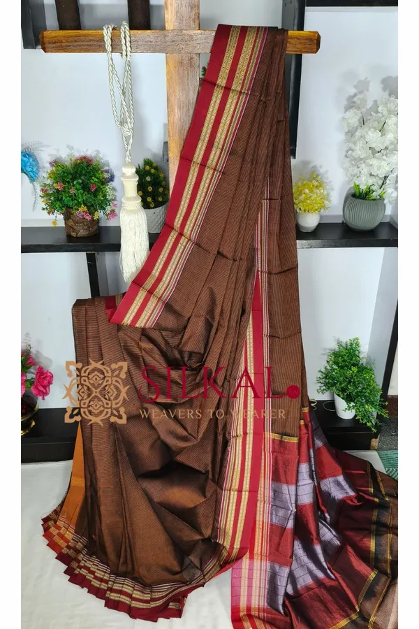 Ilkal_Bhavani_kaddi_Saree_SKL04329