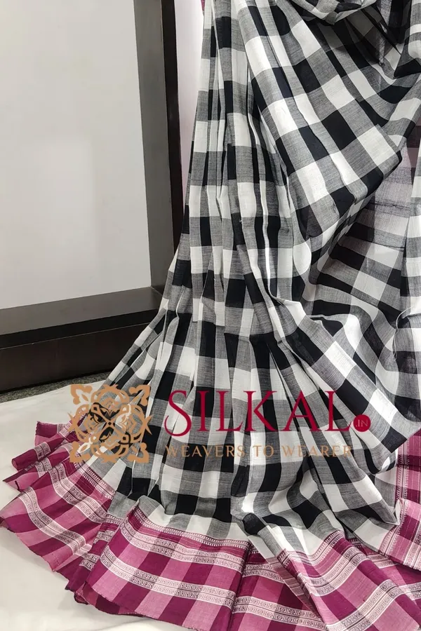 Ilkal_Big_Checks_Cotton_Silk_Gayatri_Border_Saree_SKL3204