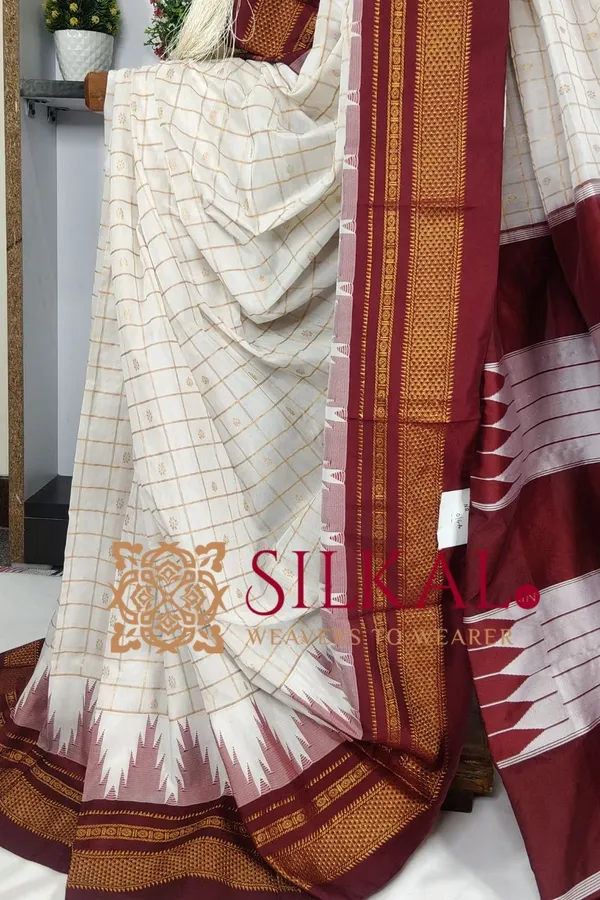 Ilkal_Big_Checks_Temple_Border_Saree_SKL03368