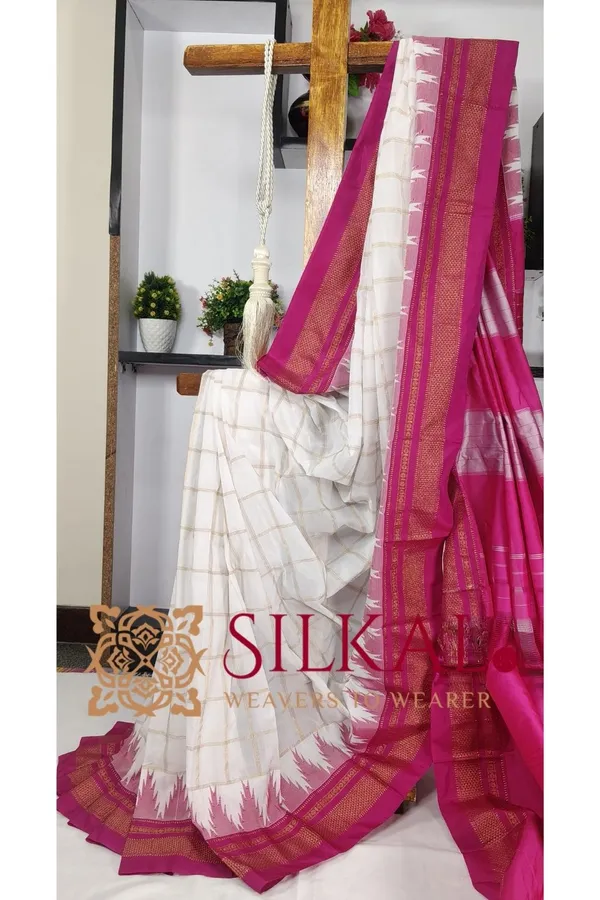 Ilkal_Big_Checks_Temple_Border_Saree_SKL03369