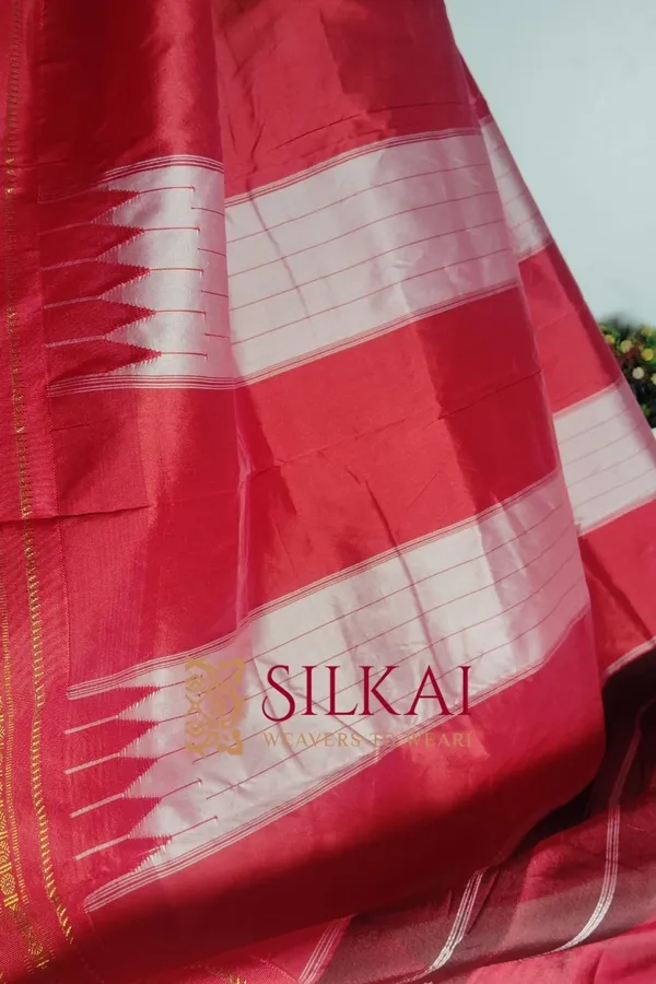 Ilkal_Buta_Cotton_Silk_Temple_Saree_Code-_SKL1882