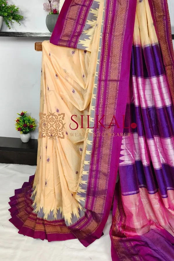 Ilkal_Buta_Cotton_Silk_Temple_Saree_SKL03900