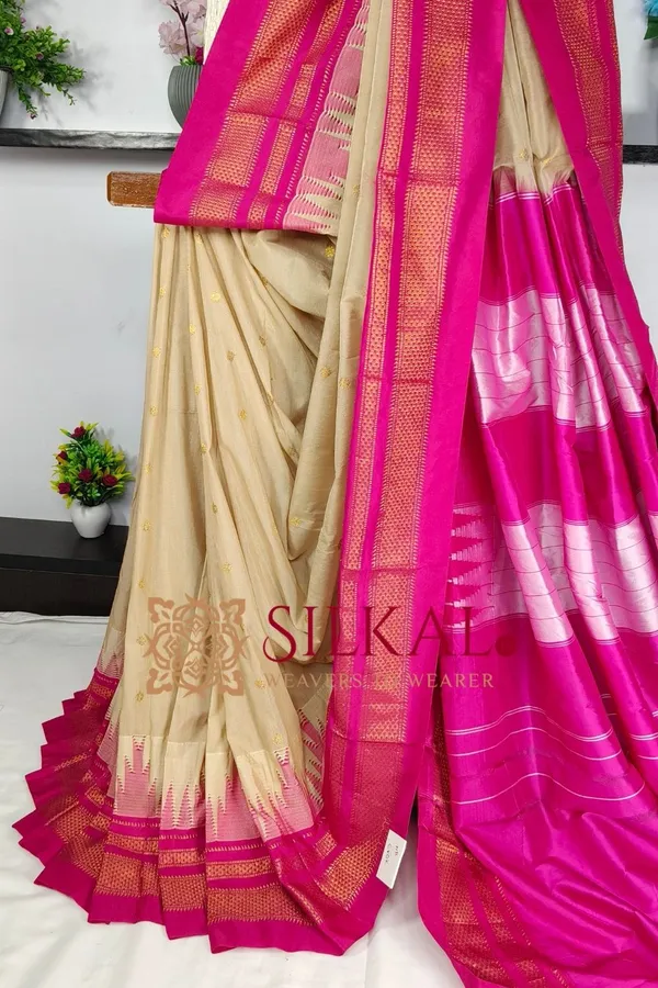 Ilkal_Buta_Cotton_Silk_Temple_Saree_SKL03901