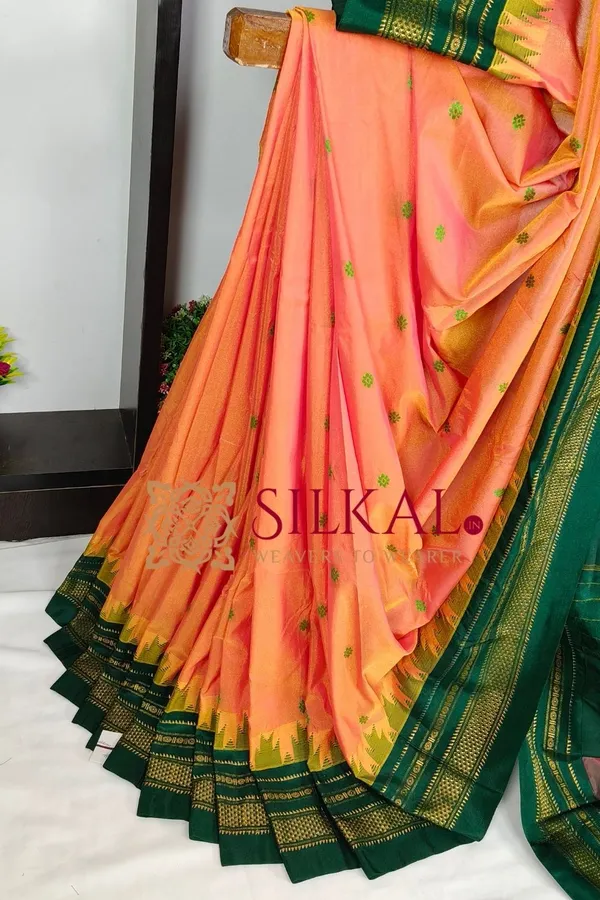 Ilkal_Buta_Cotton_Silk_Temple_Saree_SKL03906