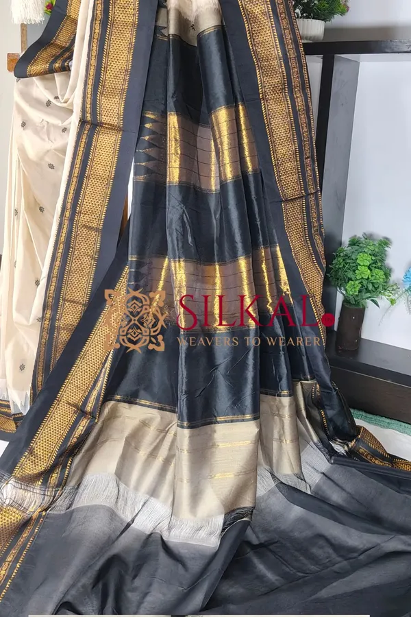 Ilkal_Butta_Cotton_Silk_Temple_Broder_Saree_SKL04157